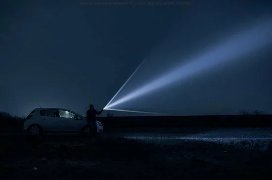 Nieuw π₯° Trizand Tactische Zaklamp - Oplaadbaar – Inclusief Batterij – 300 Lumen – Opbergkit – 4 Modes π 7 Nieuw π₯° Trizand Tactische Zaklamp - Oplaadbaar – Inclusief Batterij – 300 Lumen – Opbergkit – 4 Modes π - Afbeelding 7