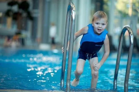 Gloednieuw β EasySwim Pro - Drijfpakje - Zwemvest & Zwembroek - Blauw - L : 24-28 Kg π 6 Gloednieuw β EasySwim Pro - Drijfpakje - Zwemvest & Zwembroek - Blauw - L : 24-28 Kg π - Afbeelding 6