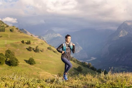 Beste deal π CamelBak π© Women's Circuit Vest - Drinkrugzak - 1,5 L / 3,5 L - Blauw / Zilver (Gibraltar Navy / Silver) β 3 Beste deal π CamelBak π© Women's Circuit Vest - Drinkrugzak - 1,5 L / 3,5 L - Blauw / Zilver (Gibraltar Navy / Silver) β - Afbeelding 3