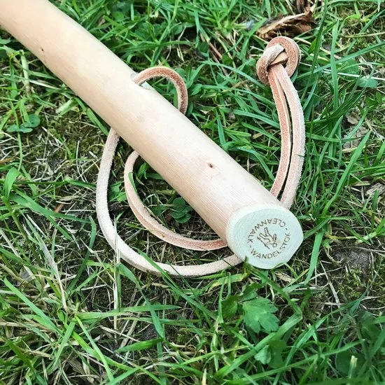 Goedkoopste π Merkloos CleanWalk - Wandelstok En Afvalprikker Ineen! Handgemaakt In Amsterdam - Duurzaam Kastanje Hout - Lengte 130 Cm - Pelgrimsstaf Ontwerp. Gratis Verzending β 3 Goedkoopste π Merkloos CleanWalk - Wandelstok En Afvalprikker Ineen! Handgemaakt In Amsterdam - Duurzaam Kastanje Hout - Lengte 130 Cm - Pelgrimsstaf Ontwerp. Gratis Verzending β - Afbeelding 3