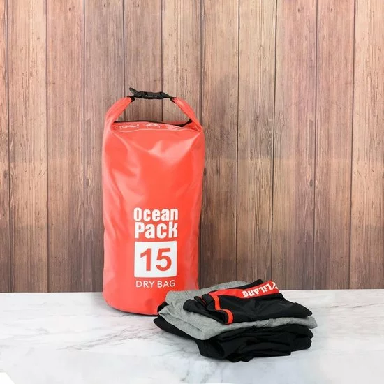 Aanbiedingen 🤩 Merkloos Decopatent® Waterdichte Tas - Dry Bag - 15L - Ocean Pack - Dry Sack - Survival Outdoor Rugzak - Drybags - Boottas - Zeiltas - Rood ✨ 10 Aanbiedingen 🤩 Merkloos Decopatent® Waterdichte Tas - Dry Bag - 15L - Ocean Pack - Dry Sack - Survival Outdoor Rugzak - Drybags - Boottas - Zeiltas - Rood ✨ - Afbeelding 10