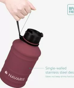 Beste recensies van 🎁 Navaris Waterfles Van Roestvrij Staal - Drinkfles - 2L - Extra Grote Roestvrijstalen Fles Met Drinkdop - Ideaal Tijdens Het Sporten - Rood ⌛ -Kamperen-outdoor Verkoopwinkel 550x593